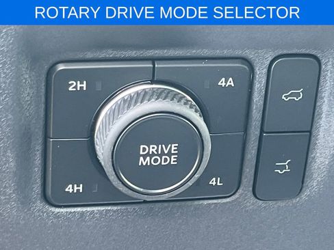 New 2025 Ford Expedition Max Platinum w/ Platinum Ultimate Package image 7