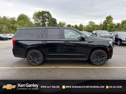 Used 2023 GMC Yukon SLT w/ SLT Luxury Package