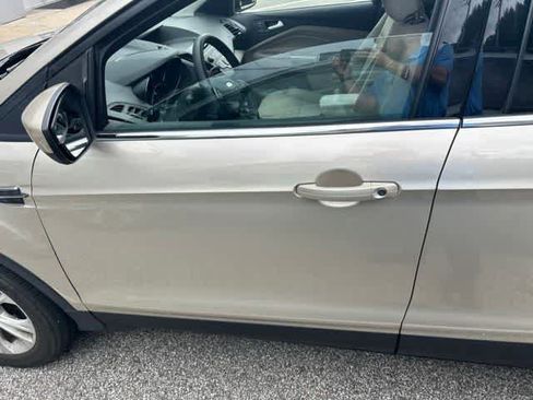 Used 2018 Ford Escape SE AWD/4WD image 15