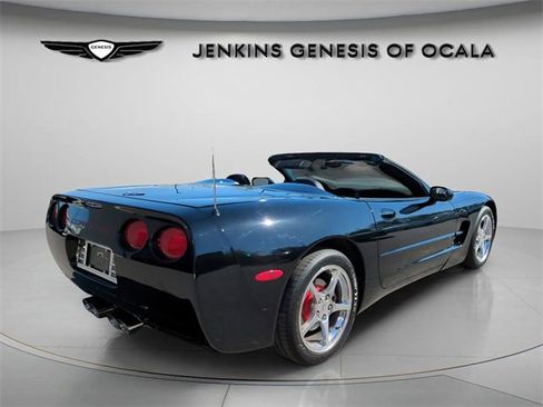 Used 2003 Chevrolet Corvette Convertible w/ Preferred Equipment Group1 image 8