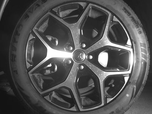 Used 2025 Jeep Compass Limited image 12