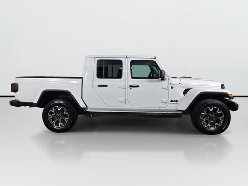 New 2026 Jeep Gladiator Sport AWD/4WD image 3