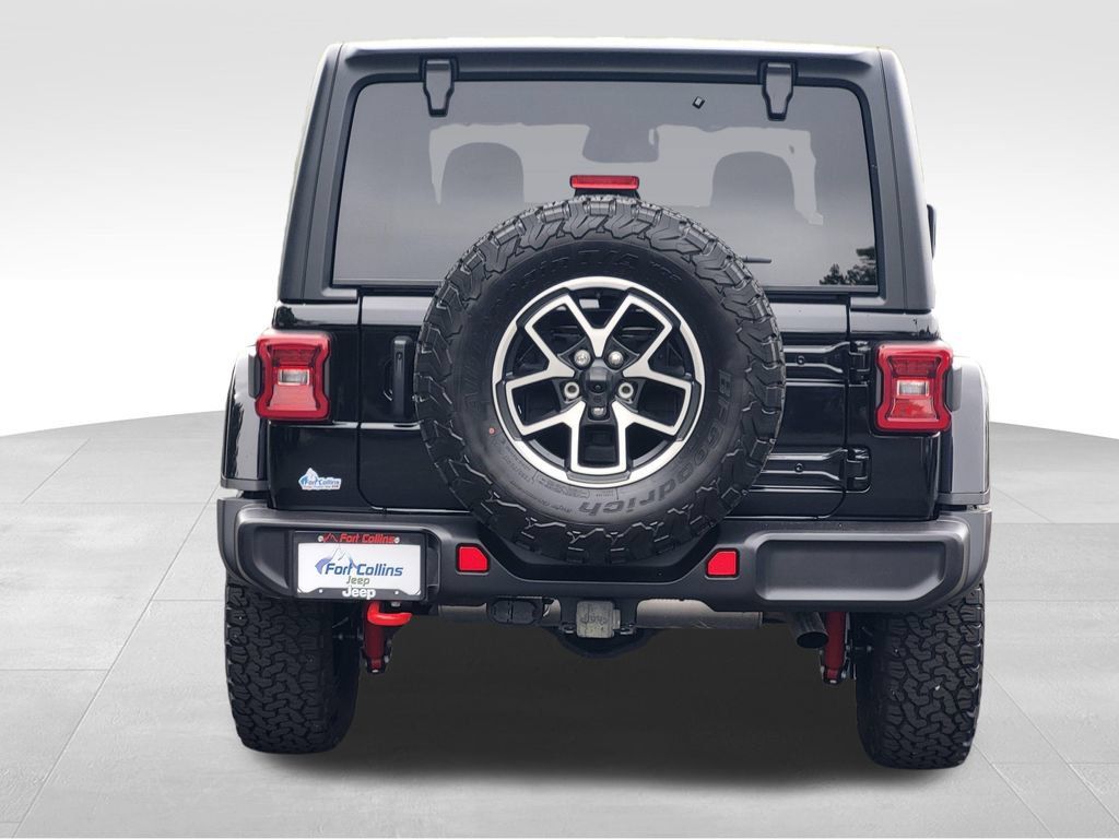 Used 2026 Jeep Wrangler Rubicon AWD/4WD image 7