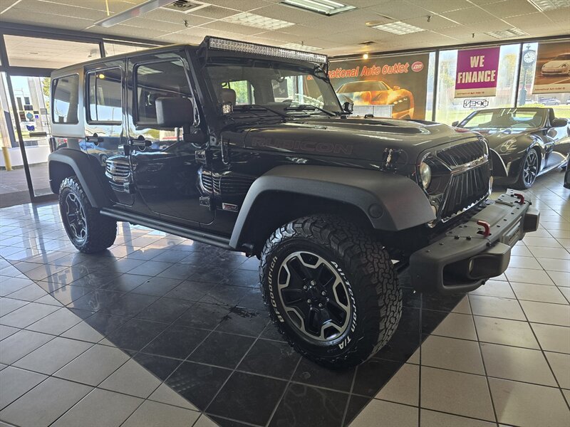 Used 2013 Jeep Wrangler Unlimited Rubicon AWD/4WD image 3