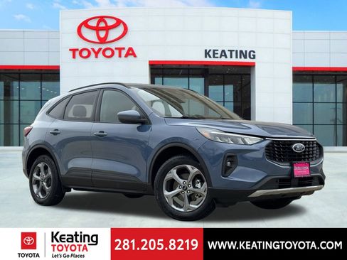 Used 2025 Ford Escape ST-Line Select image 1