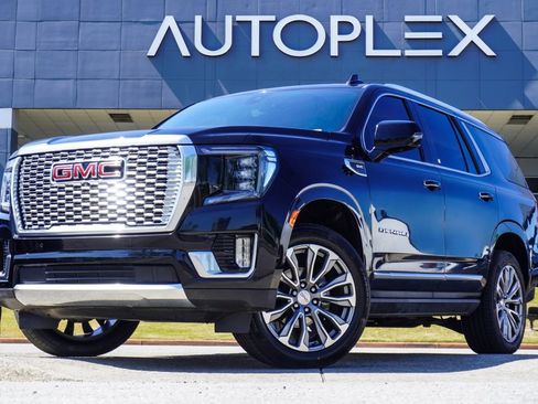 Used 2021 GMC Yukon Denali w/ Denali Premium Package RWD image 1