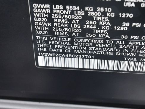 Used 2024 Volkswagen Atlas Cross Sport SE image 17