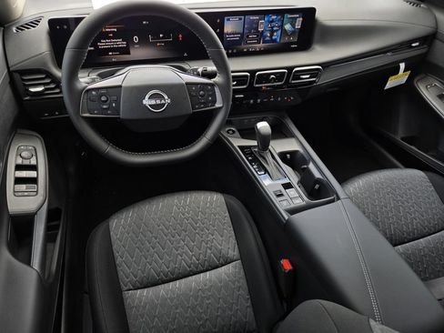 New 2027 Nissan Sentra SV w/ Floor Mat Package FWD image 14