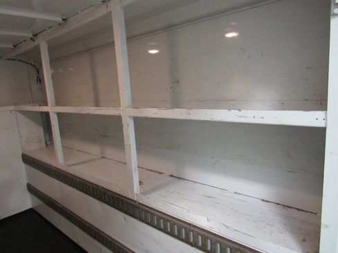 Used 2016 RAM ProMaster 2500 w/ Interior Convenience Group image 20