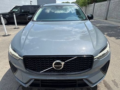 Used 2023 Volvo XC60 B5 Plus w/ Protection Package Premier AWD/4WD image 8