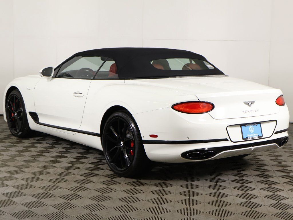 Used 2023 Bentley Continental GT Azure AWD/4WD image 12