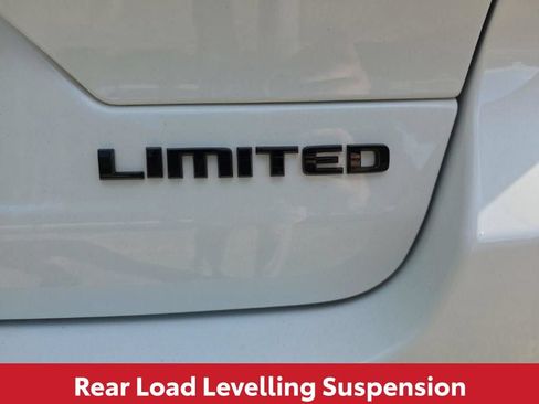 Used 2023 Jeep Grand Cherokee Limited w/ Luxury Tech Group II RWD image 15