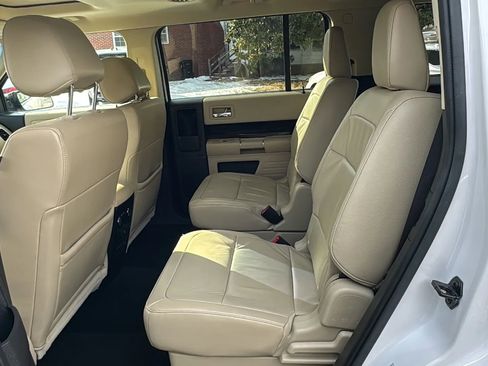 Used 2016 Ford Flex SEL w/ Equipment Group 202A image 11
