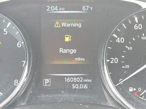 Used 2014 Nissan Rogue S image 41