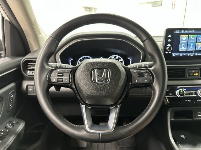 Used 2025 Honda Pilot EX-L image 14