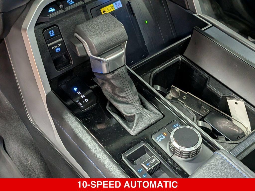 Used 2024 Toyota Sequoia Platinum AWD/4WD image 21