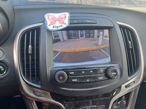 Used 2015 Buick LaCrosse Leather FWD image 8