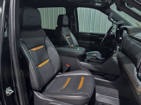 Used 2025 GMC Sierra 3500 AT4 w/ AT4 Premium Plus Package AWD/4WD image 27
