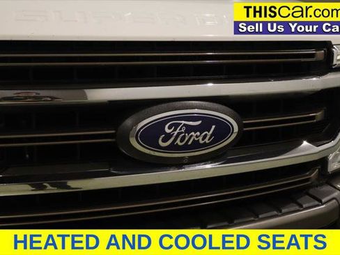 Used 2020 Ford F250 King Ranch w/ FX4 Off-Road Package AWD/4WD image 13