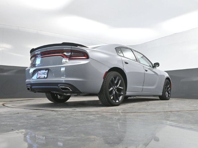 Used 2022 Dodge Charger SXT w/ Driver Convenience Group RWD image 39