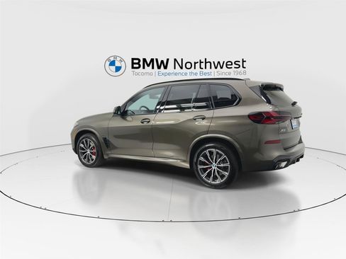 New 2026 BMW X5 xDrive40i w/ M Sport Package AWD/4WD image 12