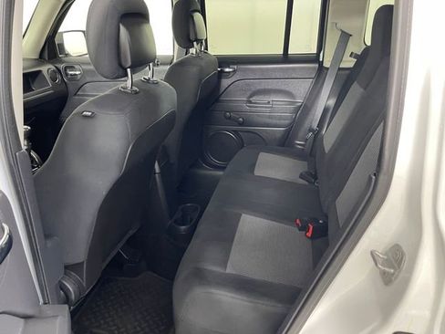 Used 2014 Jeep Patriot Sport FWD image 15