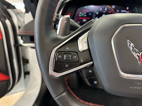 Used 2020 Chevrolet Corvette Stingray 2LT Z51 Performance P w/ 2LT Preferred Equipment Group image 16