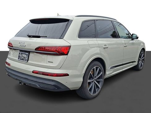 Used 2023 Audi Q7 3.0T Prestige AWD/4WD image 7