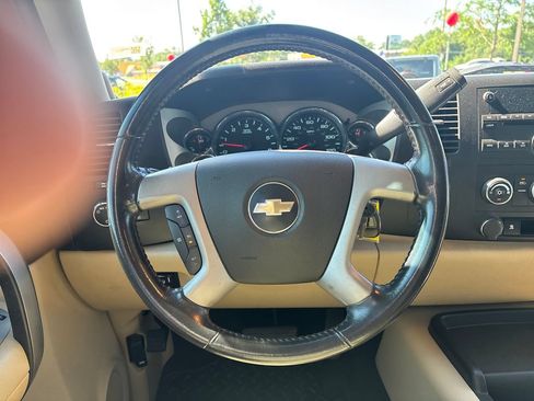 Used 2009 Chevrolet Silverado 1500 LT w/ Max Trailering Pack AWD/4WD image 17