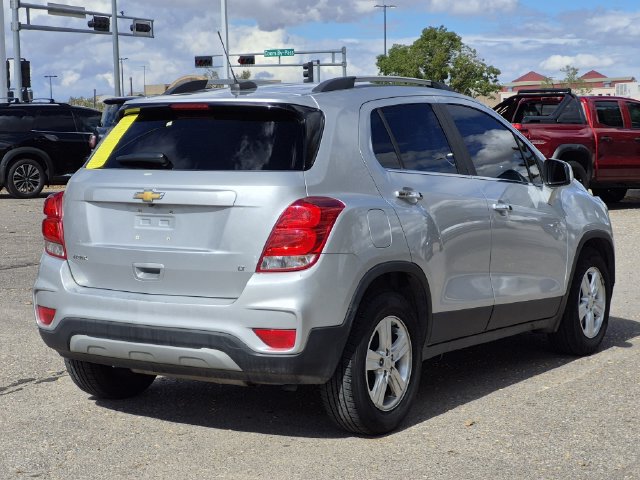 Used 2018 Chevrolet Trax LT w/ LT Convenience Package FWD image 6