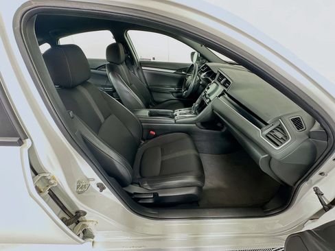 Used 2020 Honda Civic Sport image 28