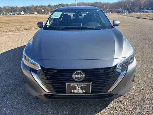 Used 2024 Nissan Sentra SV image 6