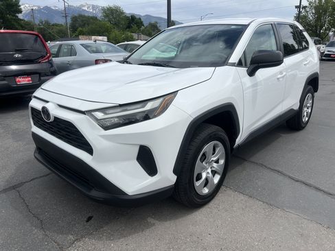 Used 2023 Toyota RAV4 LE AWD/4WD image 2