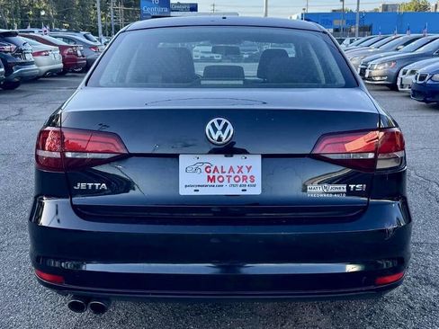 Used 2017 Volkswagen Jetta S w/ Jetta S Cold Weather Package image 5