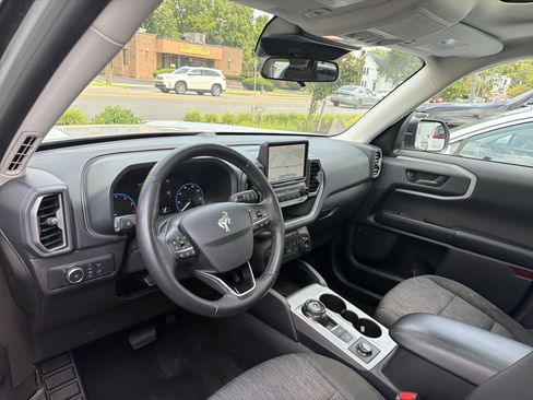 Used 2021 Ford Bronco Sport Big Bend w/ Big Bend Package AWD/4WD image 9