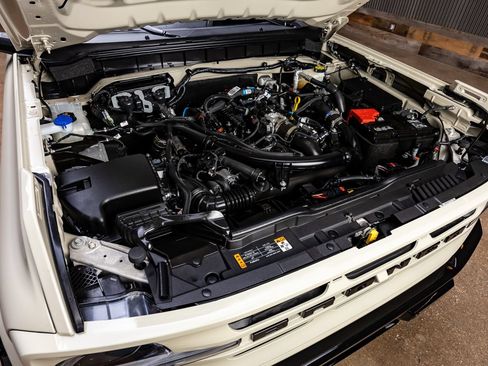 Used 2026 Ford Bronco Outer Banks AWD/4WD image 40