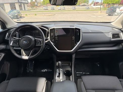 Used 2024 Subaru Ascent Premium w/ Convenience Package image 17