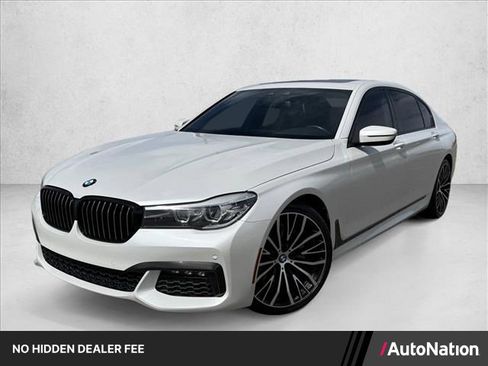 Used 2019 BMW 740i w/ M Sport Package RWD image 1