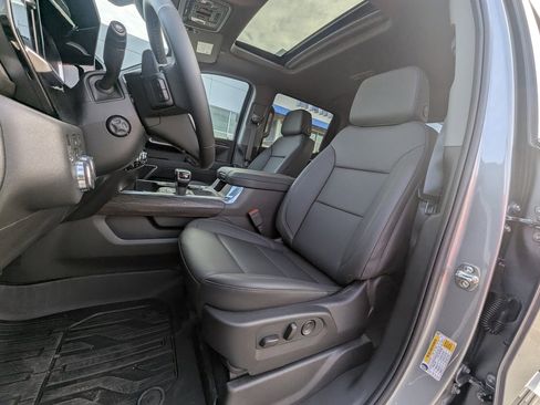 New 2026 GMC Sierra 1500 SLT w/ SLT Premium Package image 14