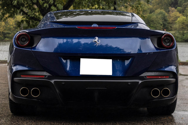 Used 2022 Ferrari Portofino M RWD image 16