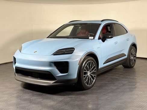 Certified 2025 Porsche Macan Electric RWD image 1
