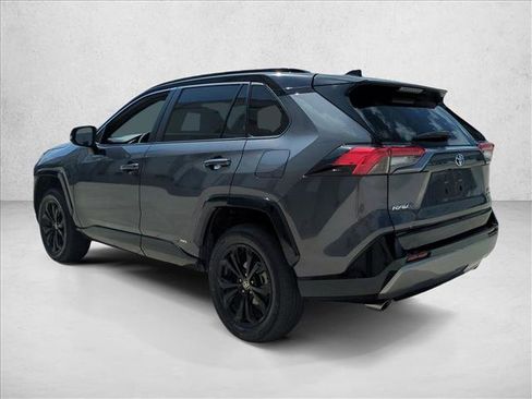 Used 2023 Toyota RAV4 XSE AWD/4WD image 7