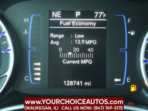 Used 2018 Chrysler Pacifica Touring-L image 25