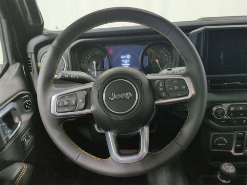 Used 2025 Jeep Wrangler Sahara w/ Safety Group image 23