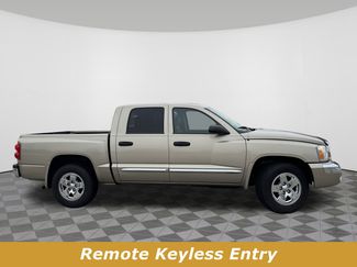Used 2005 Dodge Dakota Laramie video 2