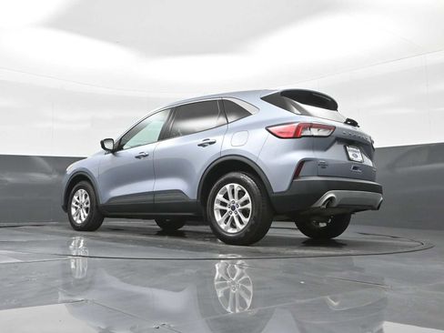 Used 2022 Ford Escape SE w/ Convenience Package image 28