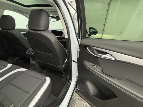 New 2025 Buick Envision Sport Touring image 38