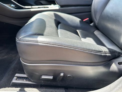 Used 2020 Tesla Model 3 Long Range image 25