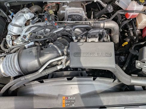 Used 2025 GMC Sierra 2500 Denali Ultimate w/ Max Trailering Package AWD/4WD image 14