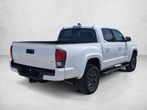 Used 2023 Toyota Tacoma SR5 w/ Technology Package RWD image 5